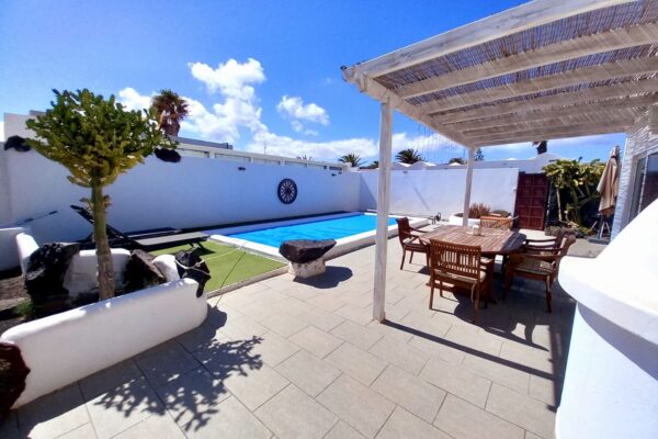 WhatsApp-Image-2025-10-13-at-20.19.52-4